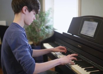 Top 5 Trung tâm dạy đàn uy tín tại Quận 7 – TP HCM